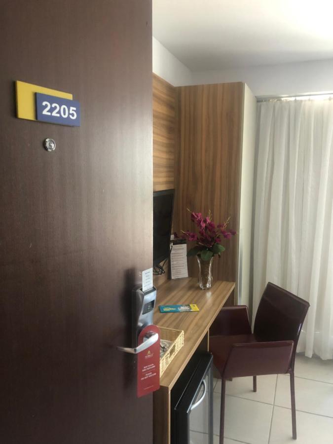 Flat Executive Beira Mar Hotel Recife Exterior photo
